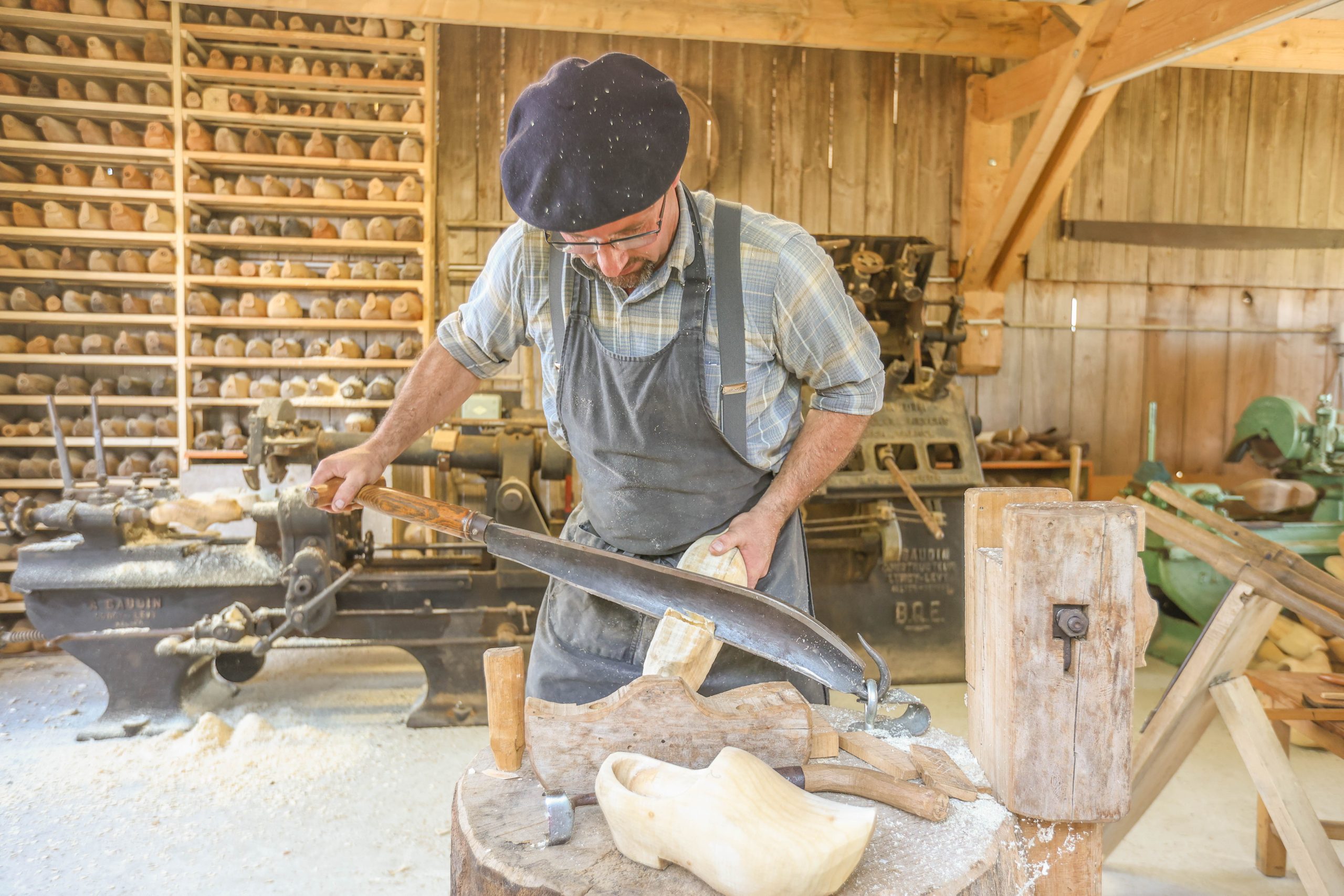 Les artisans et gestes du quotidien